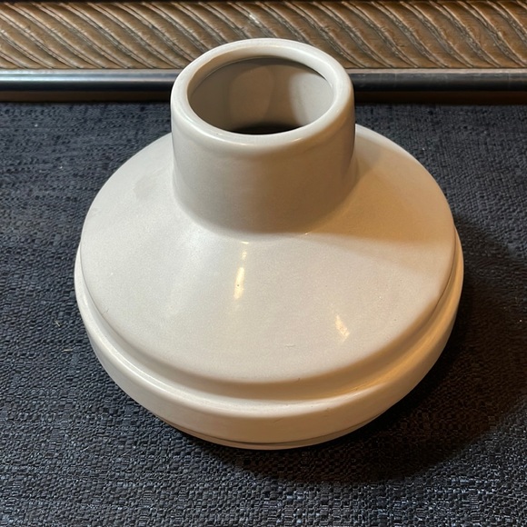 NWT Glazed Pottery Vase: unusual shape and Taupe Color - Picture 3 of 6